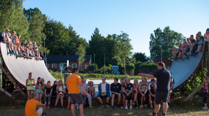 Samling På Rampen