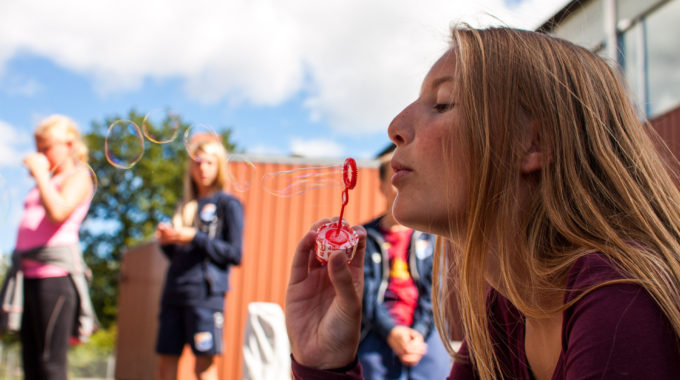 Sofia Blåser Bubblor